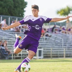 Meet your Posher, Lucas